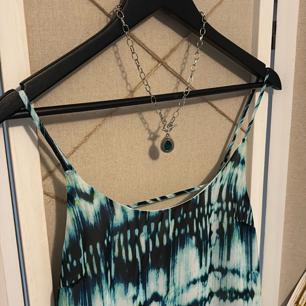 🛍️B2G1 FREE🛍️Set/Outfit: NWT necklace & NWOT size M Decree dress